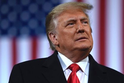 Trump zum Wahlkampf: Abgeordnete und Richter brauchen „Mut“, um „das Richtige“ zu tun