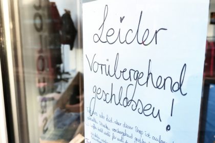 Berlins Regierender unzufrieden: „Noch sehr viel Leben auch auf den Straßen“