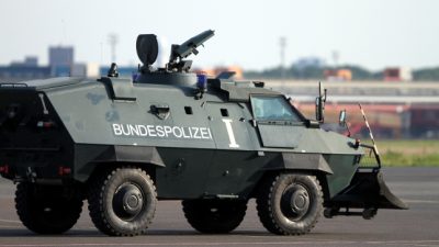 Bundespolizei bewacht Impfstoff-Transporte