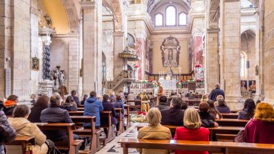 Weihnachten: Katholische Kirche für Gottesdienste – und die Millionen-Kollekte