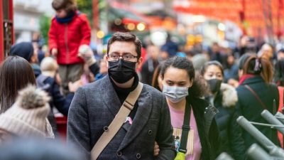 Masken-Rückruf durch Drogerie Müller: Giftiger Farbstoff Anilin nachgewiesen