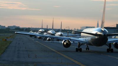 USA fordern von Flugpassagieren aus Großbritannien negativen Corona-Test