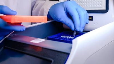 Massive Kritik an PCR-Test-Studie von Corman und Drosten – Wissenschaftler fordern Widerruf