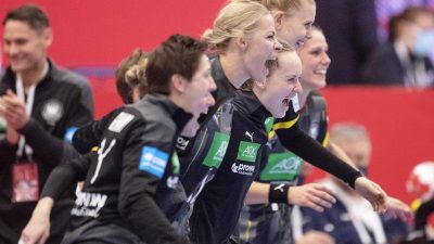 Handballerinnen hoffen auf Rückkehr des Bundestrainers