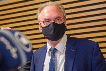 Haseloff sieht Grenzen des Staates im Kampf gegen Coronavirus fast erreicht