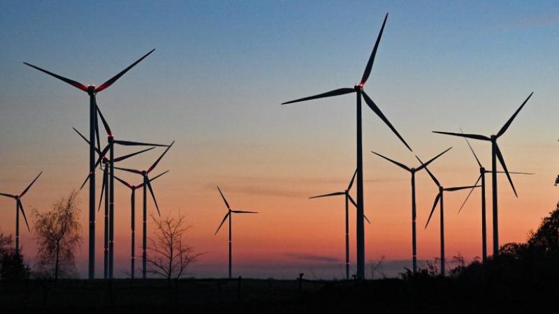 NRW will Ausbau von Windenergie beschleunigen – Mindestabstand soll fallen