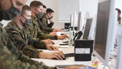 Lücke in der Cybersicherheit: Der Bundeswehr fehlen tausende Fachkräfte im IT-Bereich