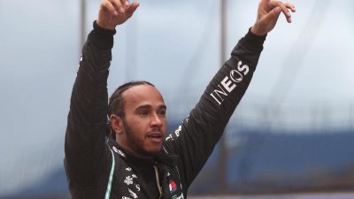 Sir Lewis: Königin schlägt Weltmeister Hamilton zum Ritter