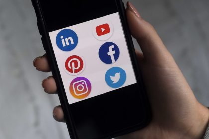 Polen schlägt Gesetzesentwurf zum Schutz der Meinungsfreiheit im Internet vor