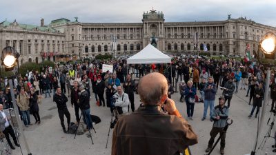 Corona-Politik: Proteste in Nürnberg – Proteste in mehreren österreichischen Städten