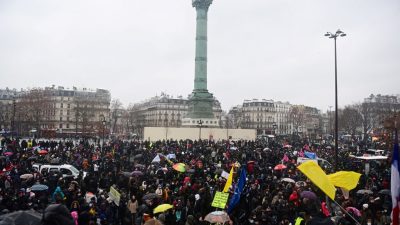 „Überall Polizei, nirgendwo Gerechtigkeit“ – Neue Proteste gegen Sicherheitsgesetz in Frankreich