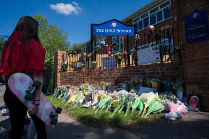 Britisches Gericht verurteilt Messerstecher von Reading zu lebenslanger Haft