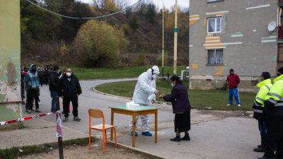 Slowakei: Menschen dürfen nur mit negativem Corona-Test ihr Haus verlassen – Drosten: Im Sommer 2022 wieder „normal feiern“