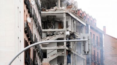 Heftige Explosion im Zentrum von Madrid: Vermutlich Gasexplosion – drei Tote