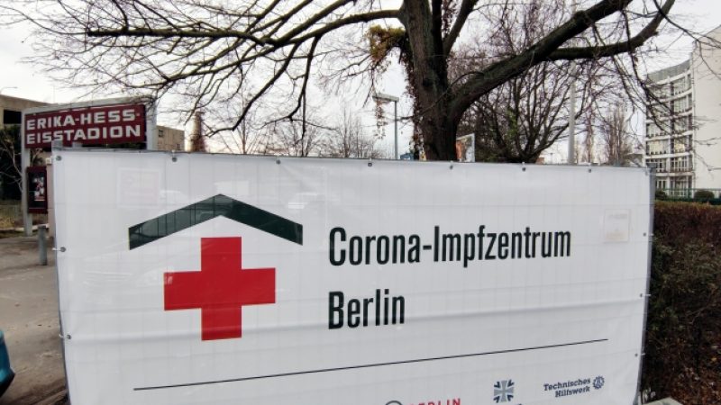 Sonderweg: Berliner sollen Impfstoff frei wählen können