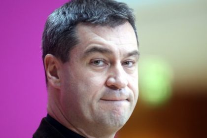 Söder büßt in Bayern deutlich an Zustimmung ein – CSU bei absoluter Mehrheit