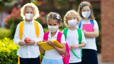Regierung: Bald soll es FFP2-Masken in Kindergrößen geben