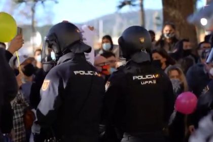 Mallorca: Verschärfung der Corona-Maßnahmen und Groß-Demo mit Rücktrittsforderungen