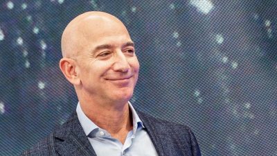 Wettlauf der Milliardäre: Branson will vor Bezos ins Weltall