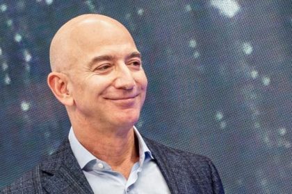 Wettlauf der Milliardäre: Branson will vor Bezos ins Weltall