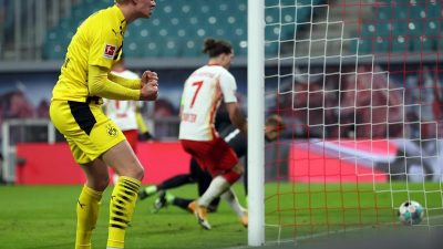 Dortmund gewinnt Topspiel in Leipzig – FC Bayern bleibt Erster