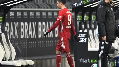 FC Bayern startet ohne Lewandowski gegen Holstein Kiel
