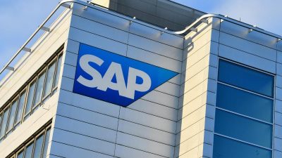 SAP stellt sich auf weiter schwere Zeiten ein