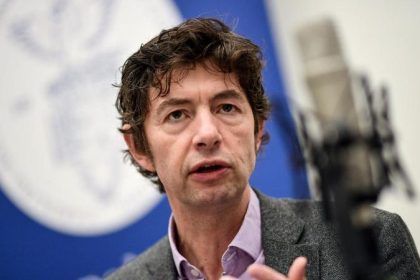 Drosten: Situation ernst und kompliziert – „Es bleibt nur noch der Holzhammer, der Lockdown“