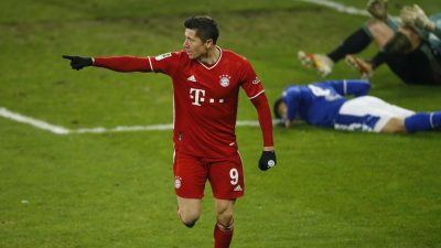 Sieg auf Schalke: Bayern enteilt Pseudo-Verfolgern