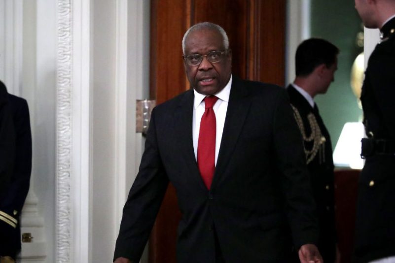Supreme Court weist Klagen zur Präsidentschaftswahl 2020 ab – Richter Clarence Thomas äußert abweichende Meinung zu Urteil