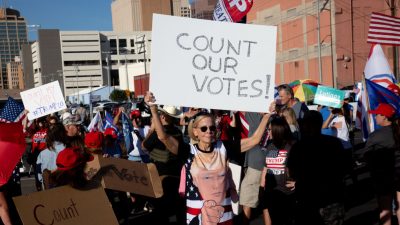 US-Richter genehmigt Audit: Maricopa County muss Senat 2,1 Millionen Wahlzettel übergeben