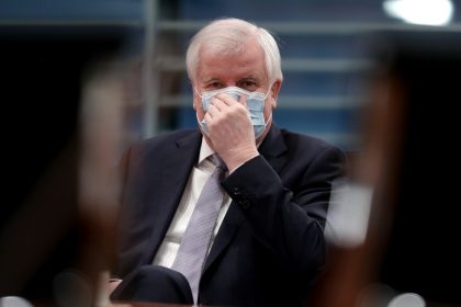 Seehofers Lockdown-Auftrag – Opposition: „Politik hat die Wissenschaft instrumentalisiert“