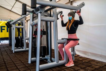 Trotz Profi-Hygienekonzept: Ordnungsämter schließen McFit-Outdoor-Studios wieder