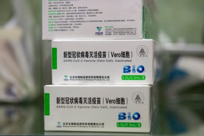 Ungarns Regierungschef lässt sich mit umstrittenen Corona-Vakzin aus China impfen