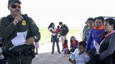 US-Bundesrichter verlängert Blockade von Bidens Abschiebestopp für illegale Migranten