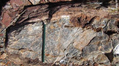 Forscher weisen organische Materie in dreieinhalb Milliarden Jahre altem Gestein nach