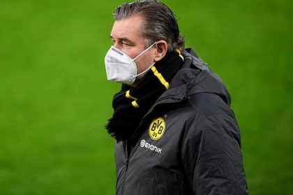 Probleme des Fußballs: Hitzige Impfdebatten und mehr Reisen