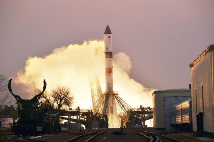Raumfrachter bringt speziellen Bioreaktor für Sauerstoff und frisches Wasser zur ISS