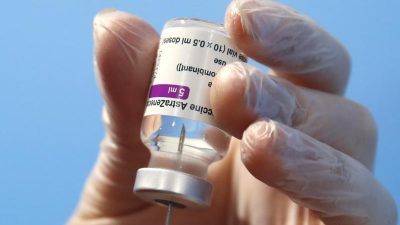 Gefährliche Nebenwirkung Blutgerinnsel: Dänemark stoppt AstraZeneca-Impfung