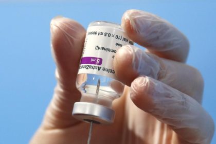 Gefährliche Nebenwirkung Blutgerinnsel: Dänemark stoppt AstraZeneca-Impfung