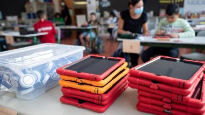 Prozessauftakt in Berlin: Dieb entwendete 242 neue Tablets aus Schule