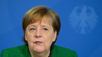 Merkel wirbt um Vertrauen in Corona-Impfstoff von Astrazeneca – und kündigt „Notbremse“ an