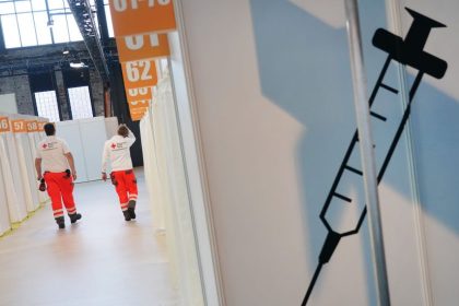 NRW und Bayern: Bund muss Impfzentren weiter mitfinanzieren