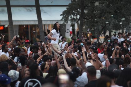 Partys: Miami Beach verhängt Ausgangssperre wegen “Spring Break”-Feiern
