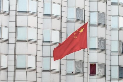 42-Jähriger wirft Brandsätze auf chinesische Botschaft in Berlin