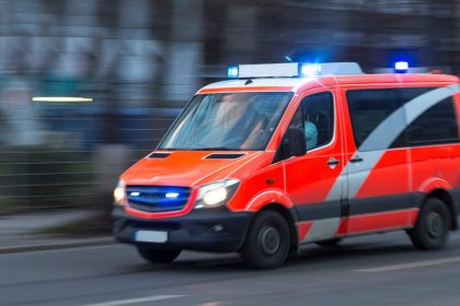 Jugendliche erfasst 87-Jährigen mit Traktor – Senior stirbt