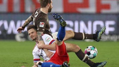 Pleite beim FC St. Pauli: HSV nur noch Tabellenvierter