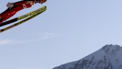 «Riesenlächeln»: Skispringerinnen machen nächsten Schritt
