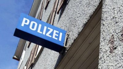 Mutter stellt sich nach Fund von Babyleiche in Hessen der Polizei