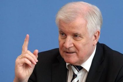 Seehofer kritisiert Corona-Beschluss zu Oster-Gottesdiensten – Sachsen will Kirchen selbst entscheiden lassen